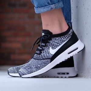 NWOT Nike AIR MAX THEA Ultra Flyknit, Black White